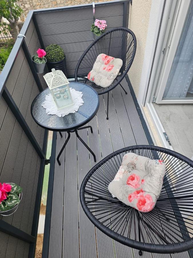 Apartments Miriam Srima Водице Экстерьер фото