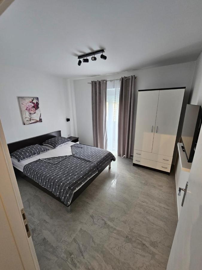 Apartments Miriam Srima Водице Экстерьер фото