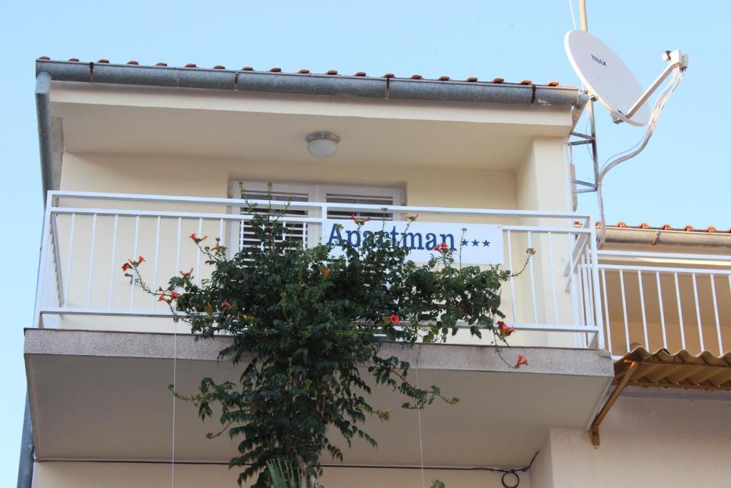 Apartments Miriam Srima Водице Экстерьер фото